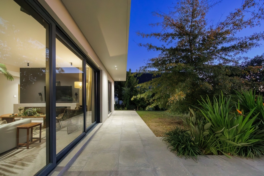 4 Bedroom Property for Sale in Pearl Valley at Val de Vie Western Cape